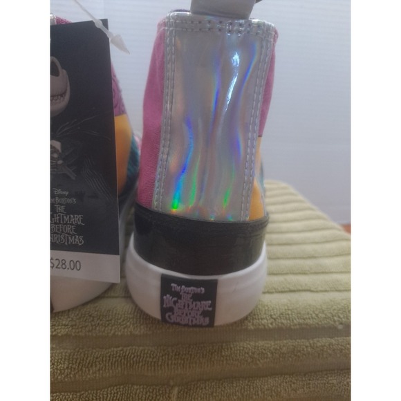 NWT Disney The Nightmare Before Christmas Women's High Top Shoes Size 7.5 Skelli - Picture 6 of 13